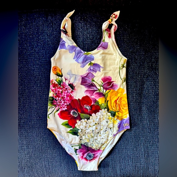 NEW Dolce & Gabbana Floral Swimsuit Girl 9/10 Years - Picture 3 of 7